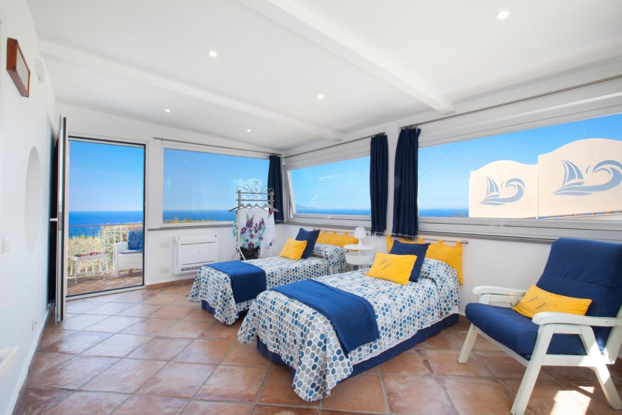 Villa Venus In Penisola Sorrentina มัสซาลูเบรนเซ ภายนอก รูปภาพ