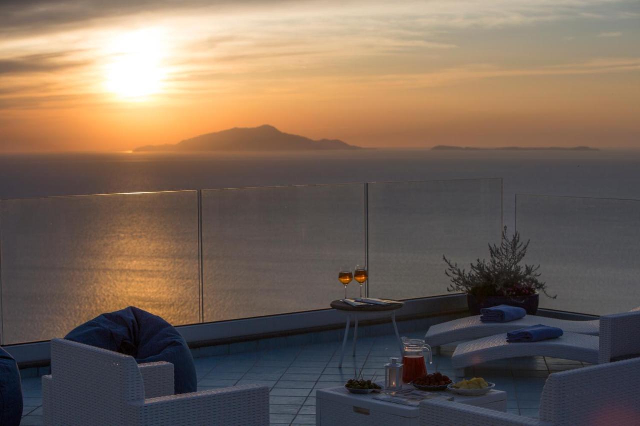 Villa Venus In Penisola Sorrentina มัสซาลูเบรนเซ ภายนอก รูปภาพ