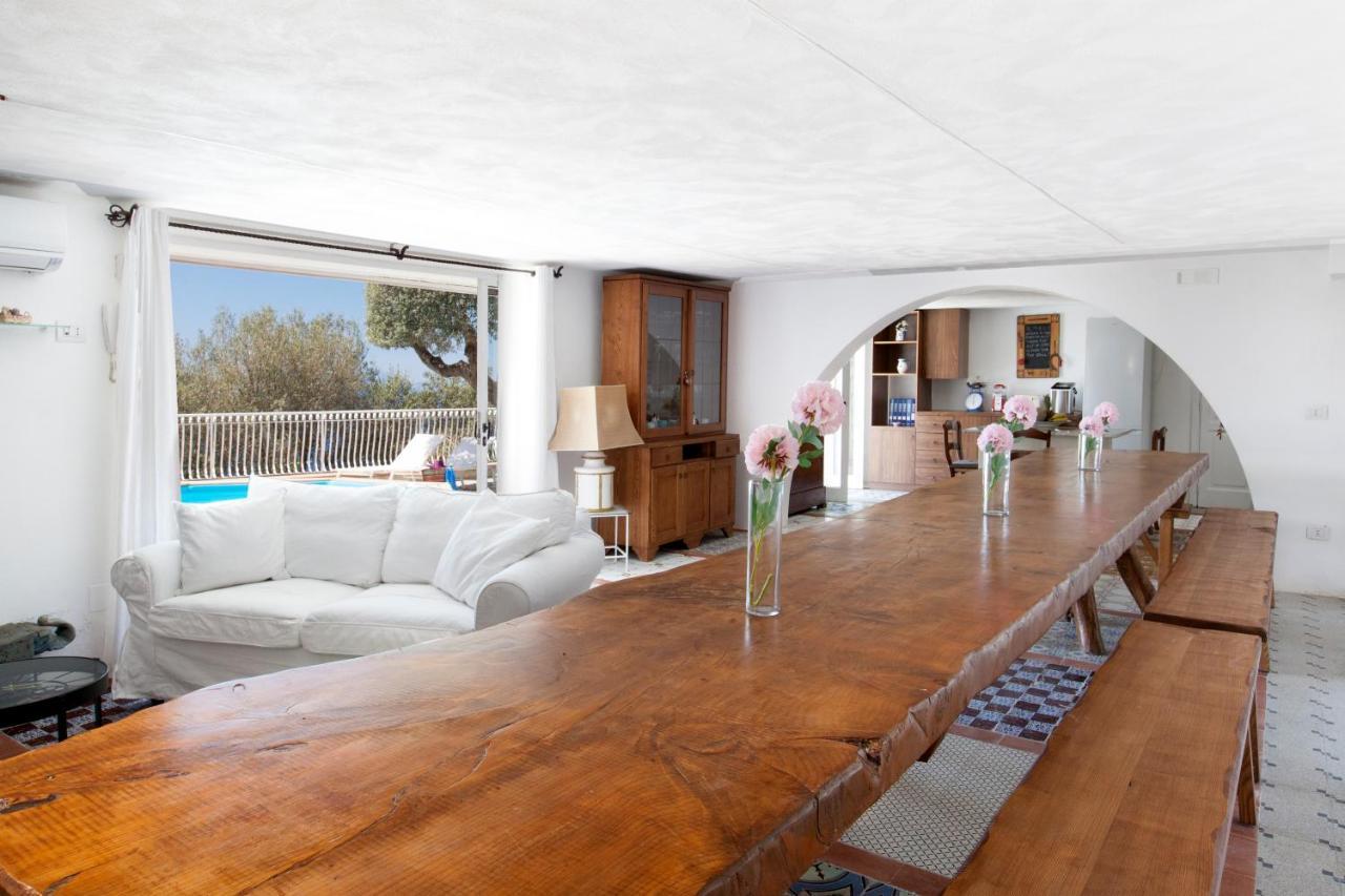 Villa Venus In Penisola Sorrentina มัสซาลูเบรนเซ ภายนอก รูปภาพ